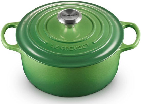 Le Creuset Braadpan Signature Bamboo – Ø 24 cm / 4,2 Liter – Ronde Stoofpan van Gietijzer – Heldere Groene Emaille in Bamboo Edition – Voor Braden, Stoven en Serveren – Inductie- e…