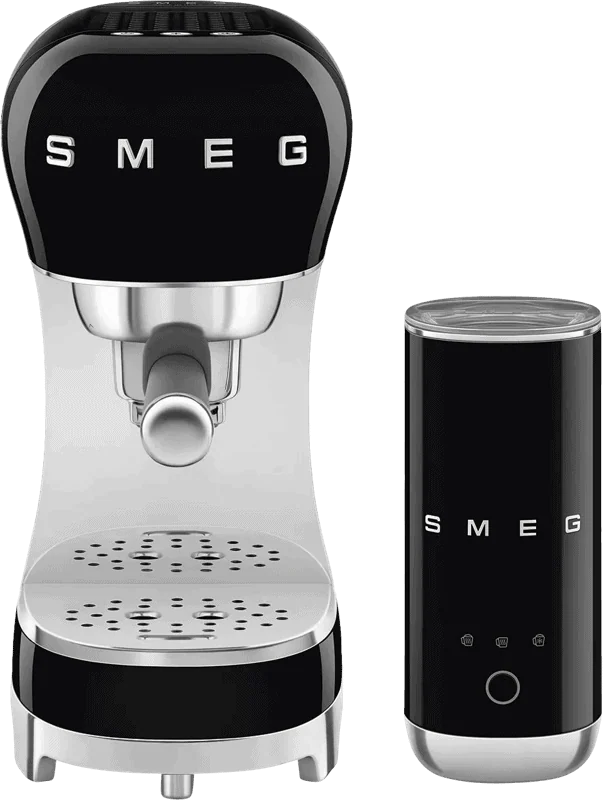 SMEG ECF12BLEU Zwart + melkopschuimer