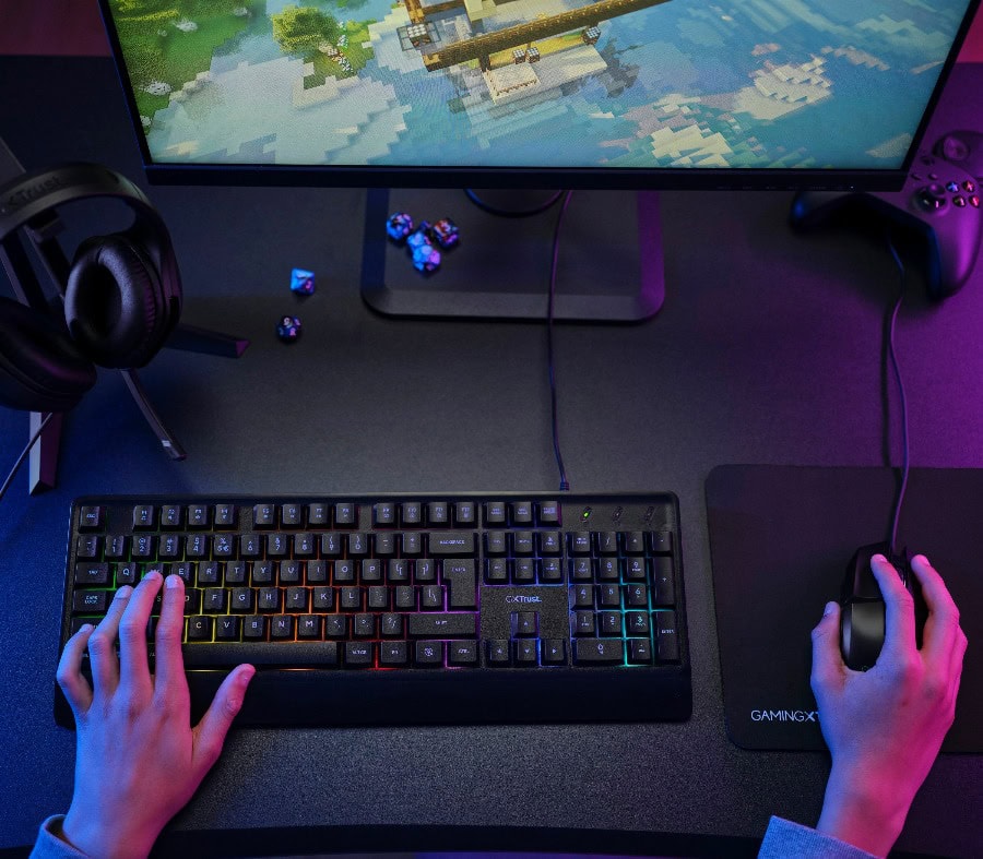 TRUST GXT792 QUADROX 4-IN-1 GAMING BUNDLE